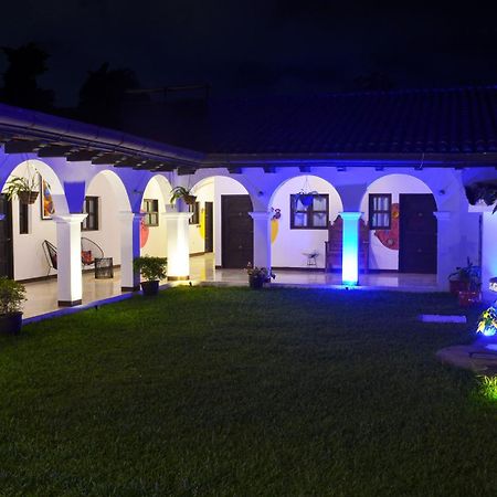 Luna Maya Boutique Hotel Antigua Ngoại thất bức ảnh